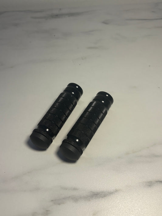 (Pre-Order) Talaria X3 Foot lock Set of 2 (Black)