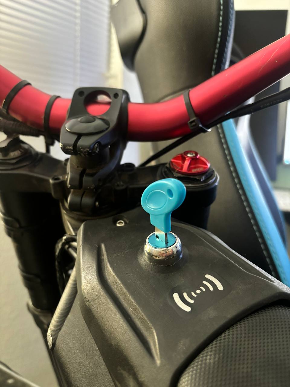 Talaria x3 Plug and Play key Ignition